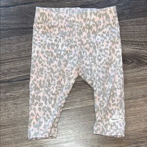 Baby Nike Leopard Print Leggings size 6mo